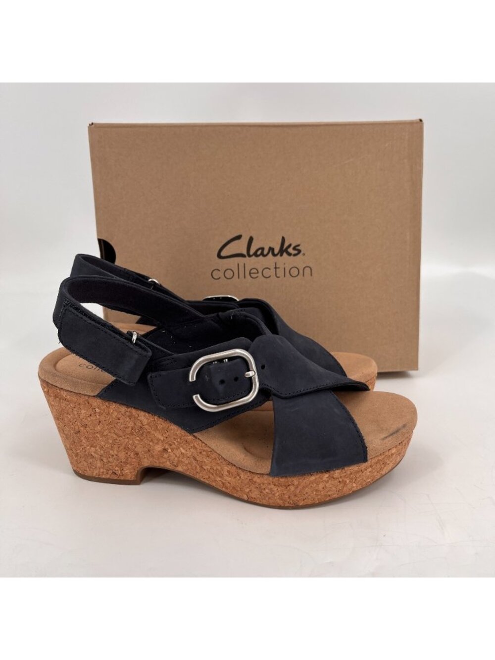 Clarks Giselle Dove Women's Sandals Navy Nubuck  8 M - Medium, Leather/Rubber